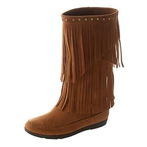 RAMPAGE CAREESE BOHO FRINGE NWT